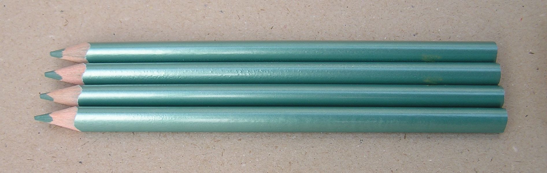 Metallic grøn